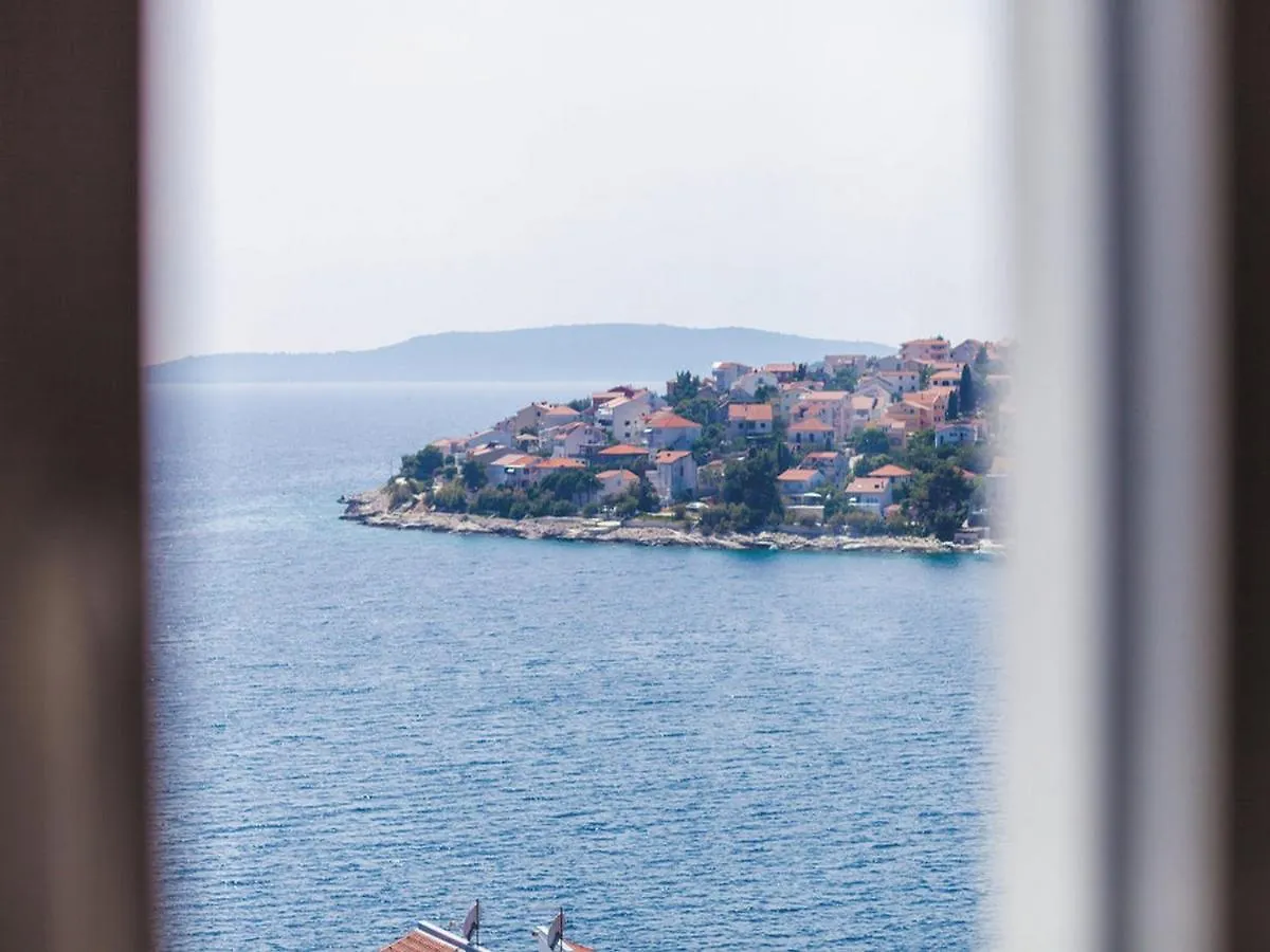 Lejlighed Holiday Home Blue Dreams Okrug Gornji