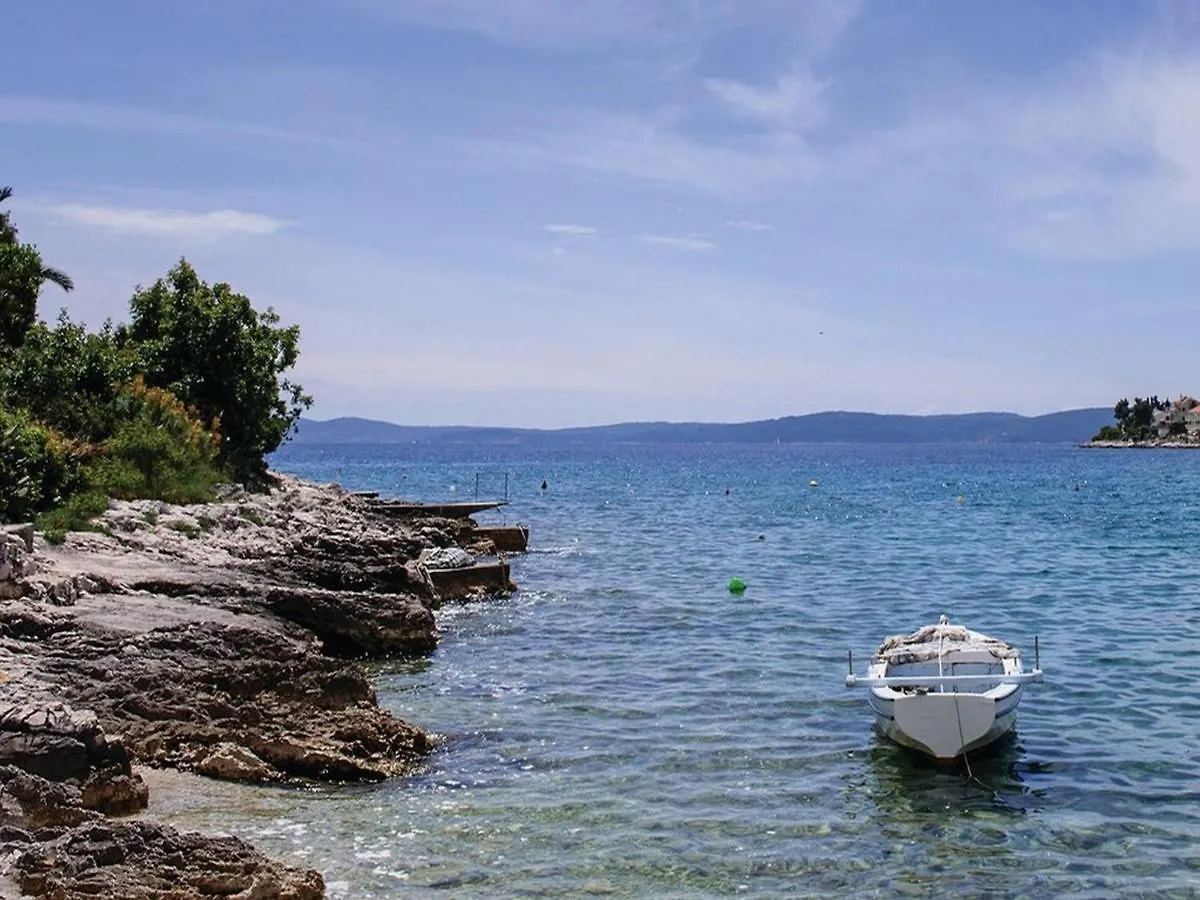 Holiday Home Blue Dreams Okrug Gornji 0*,  Croatia